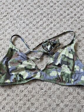 Forloh triangle bikini top